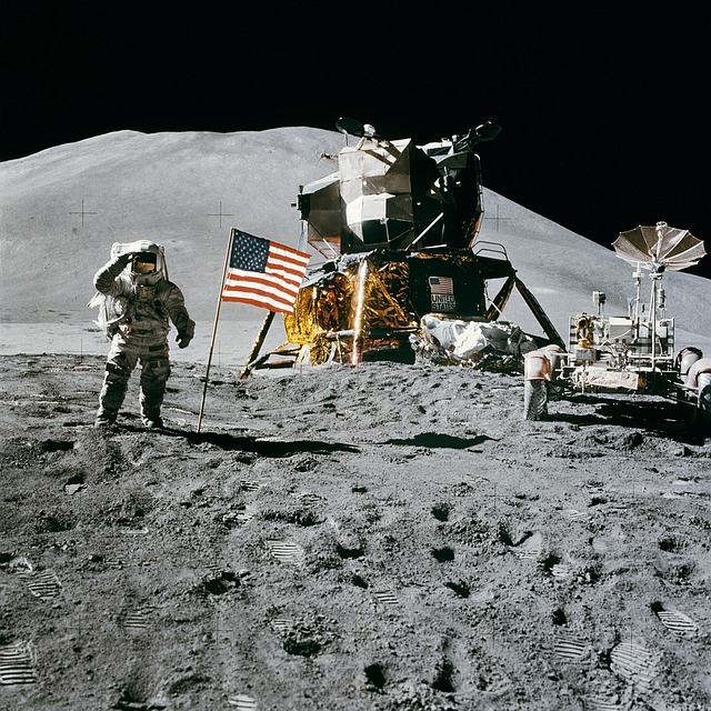 Artemis II Astronauts Splash Down After Groundbreaking Lunar Flyby